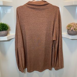 GimmickMock neck Drop shoulder Bubble sleeve‎  top